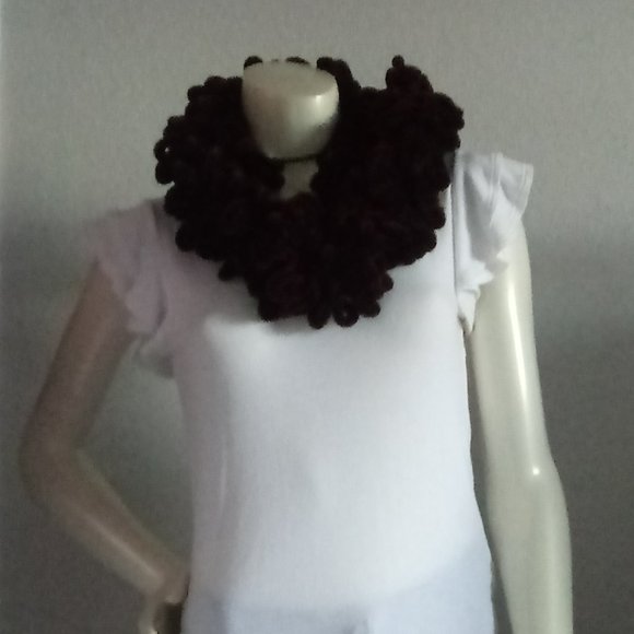 Brown Loop Scarf - Picture 5 of 8